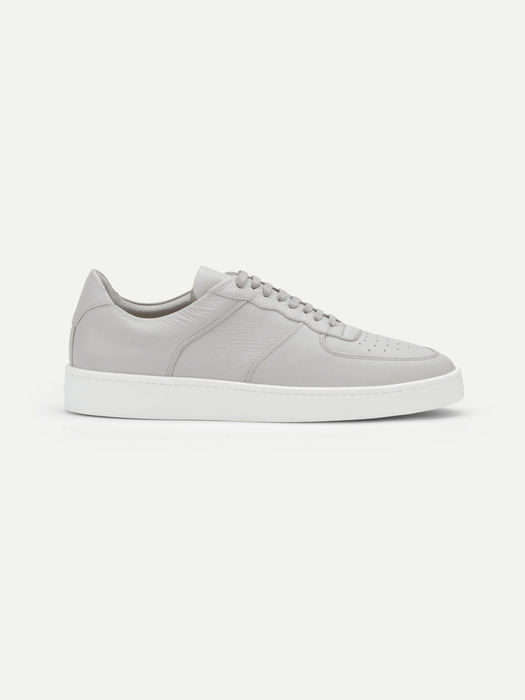 Zapatilla Cannes Gris Clásico (Cuero)