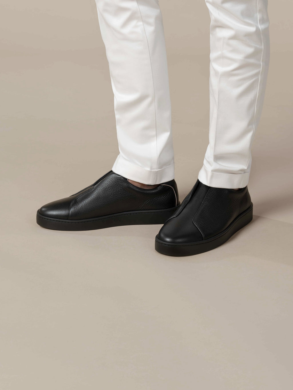 Zapatilla Cannes Negro Intenso