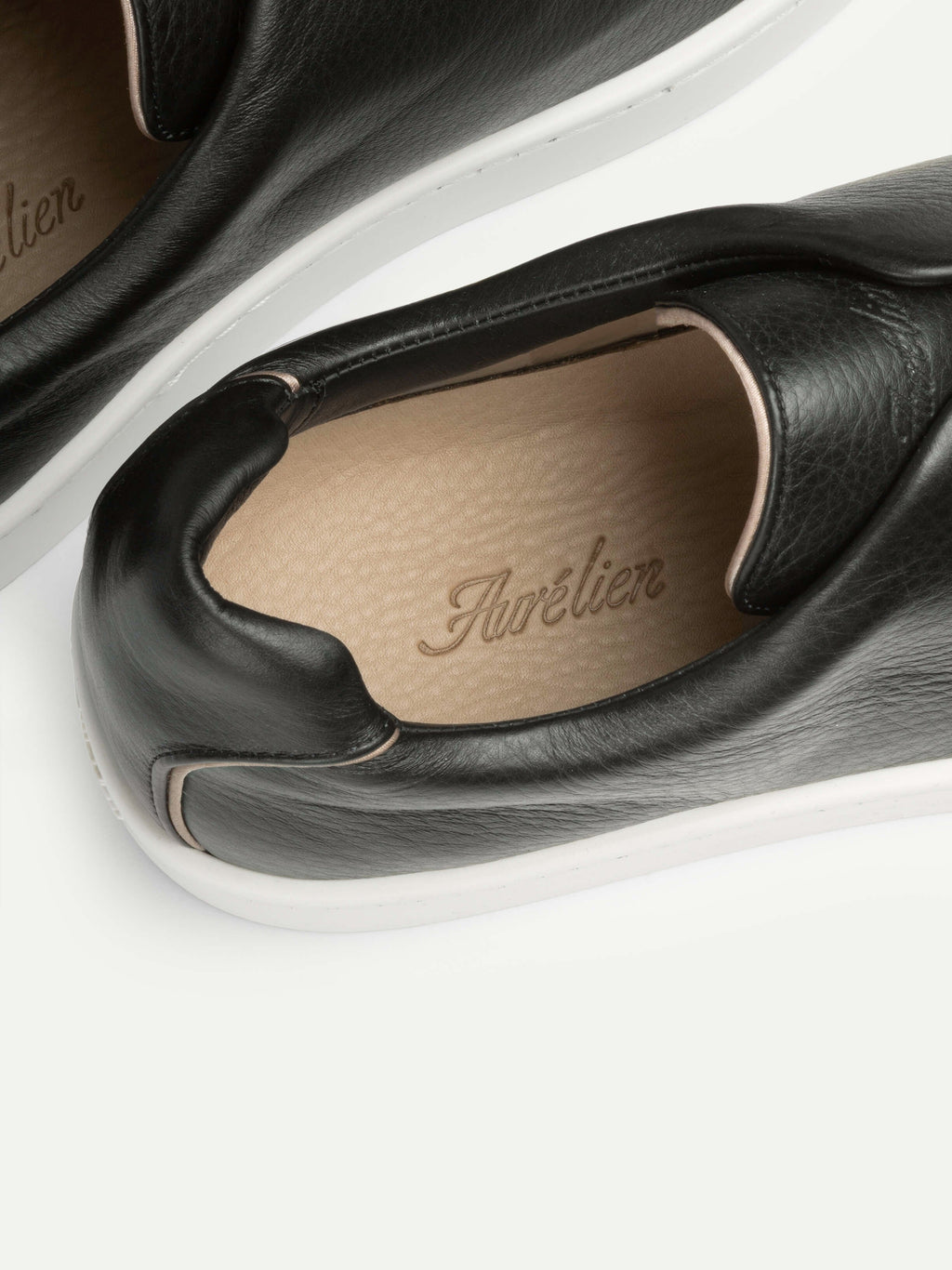 Zapatilla Cannes Negro