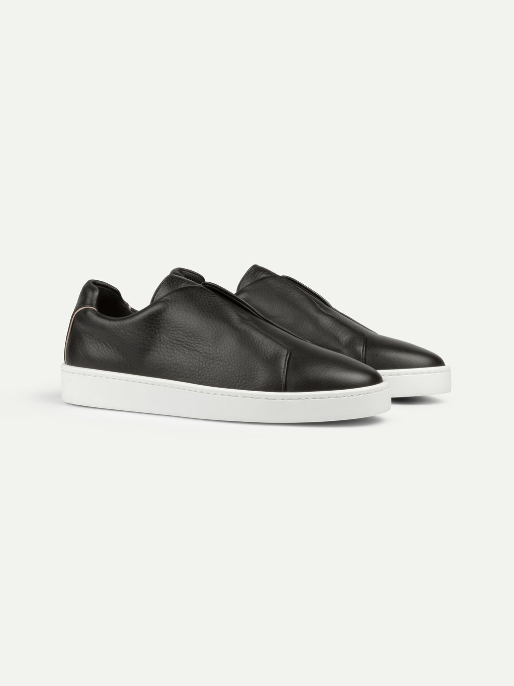 Zapatilla Cannes Negro