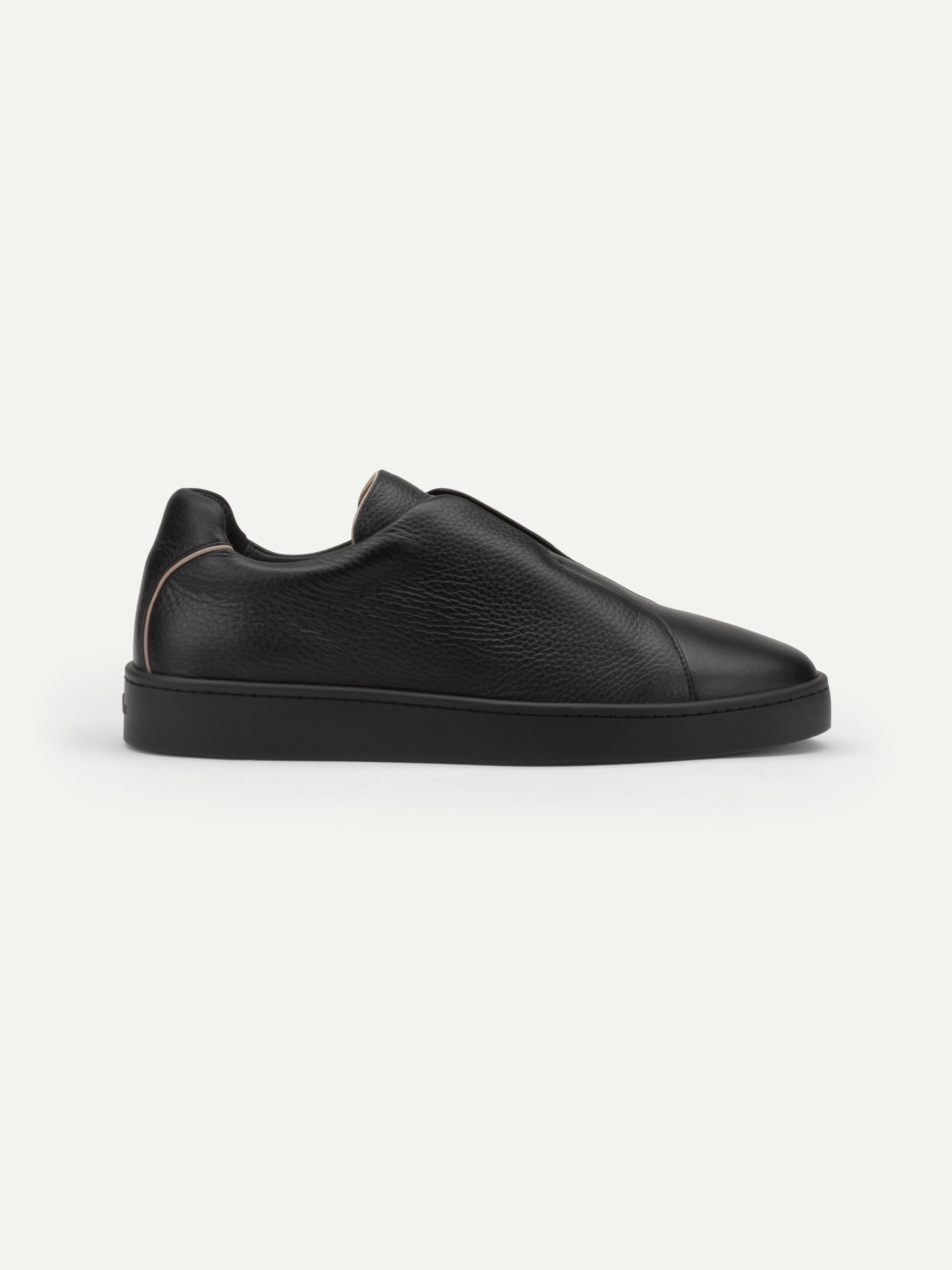 Zapatilla Cannes Negro Intenso