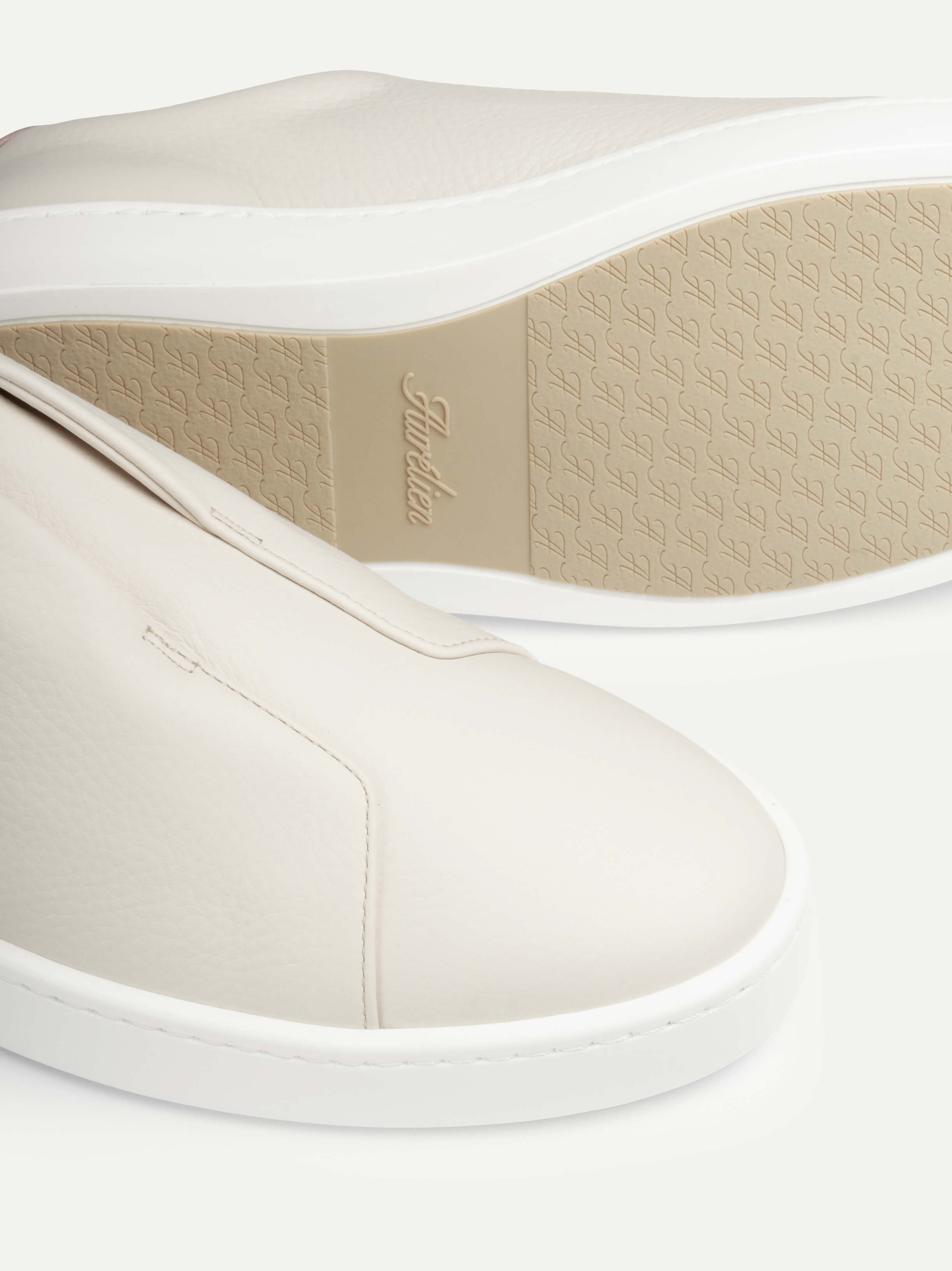 Zapatilla Cannes Marfil (Piel)