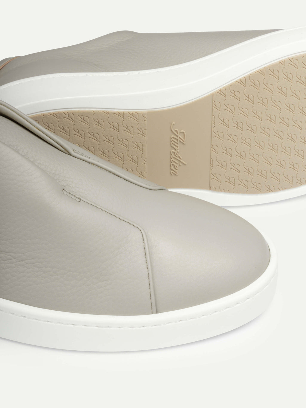 Zapatilla Cannes Gris Claro
