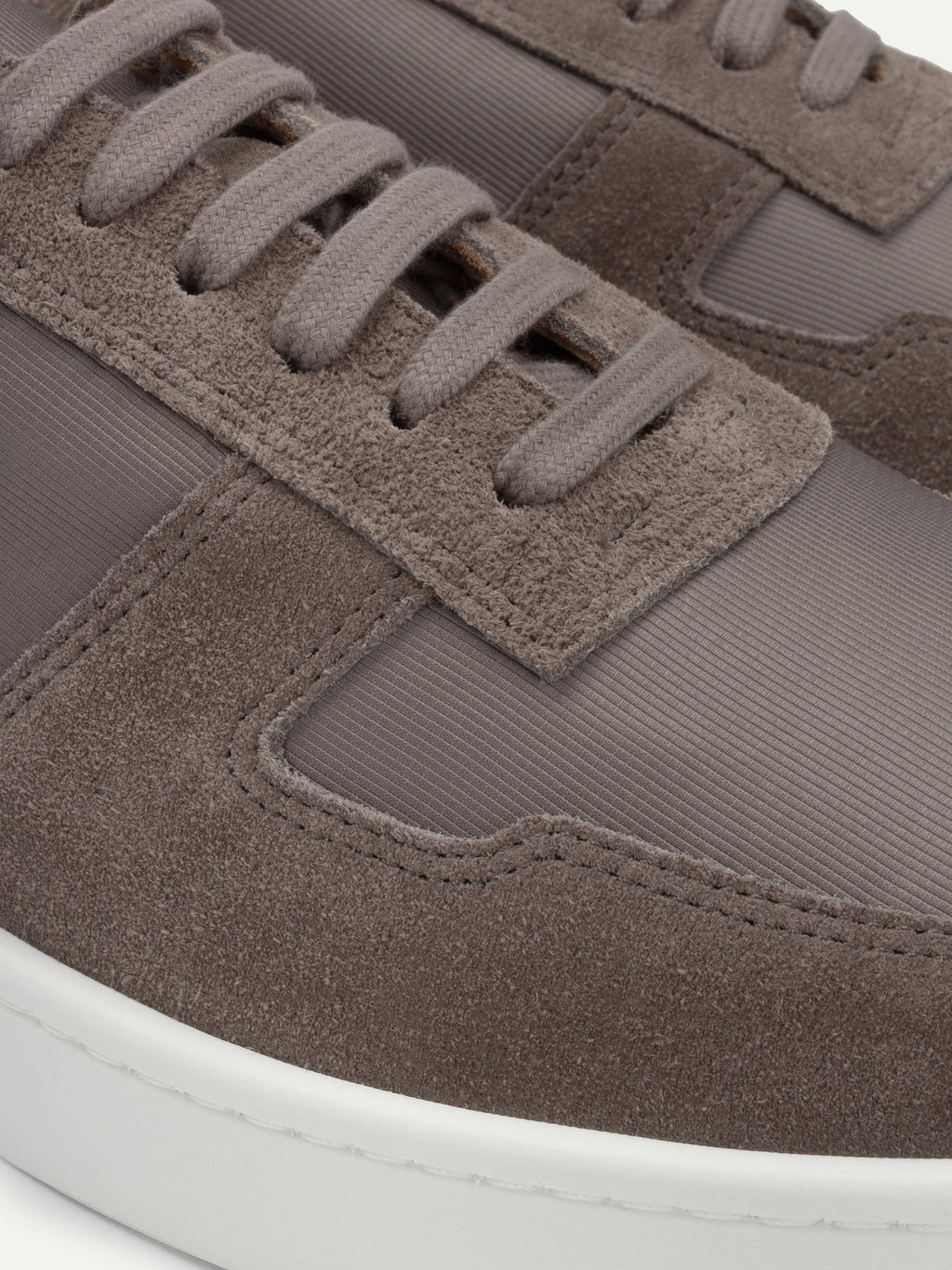 Zapatilla Baia Gris Ceniza