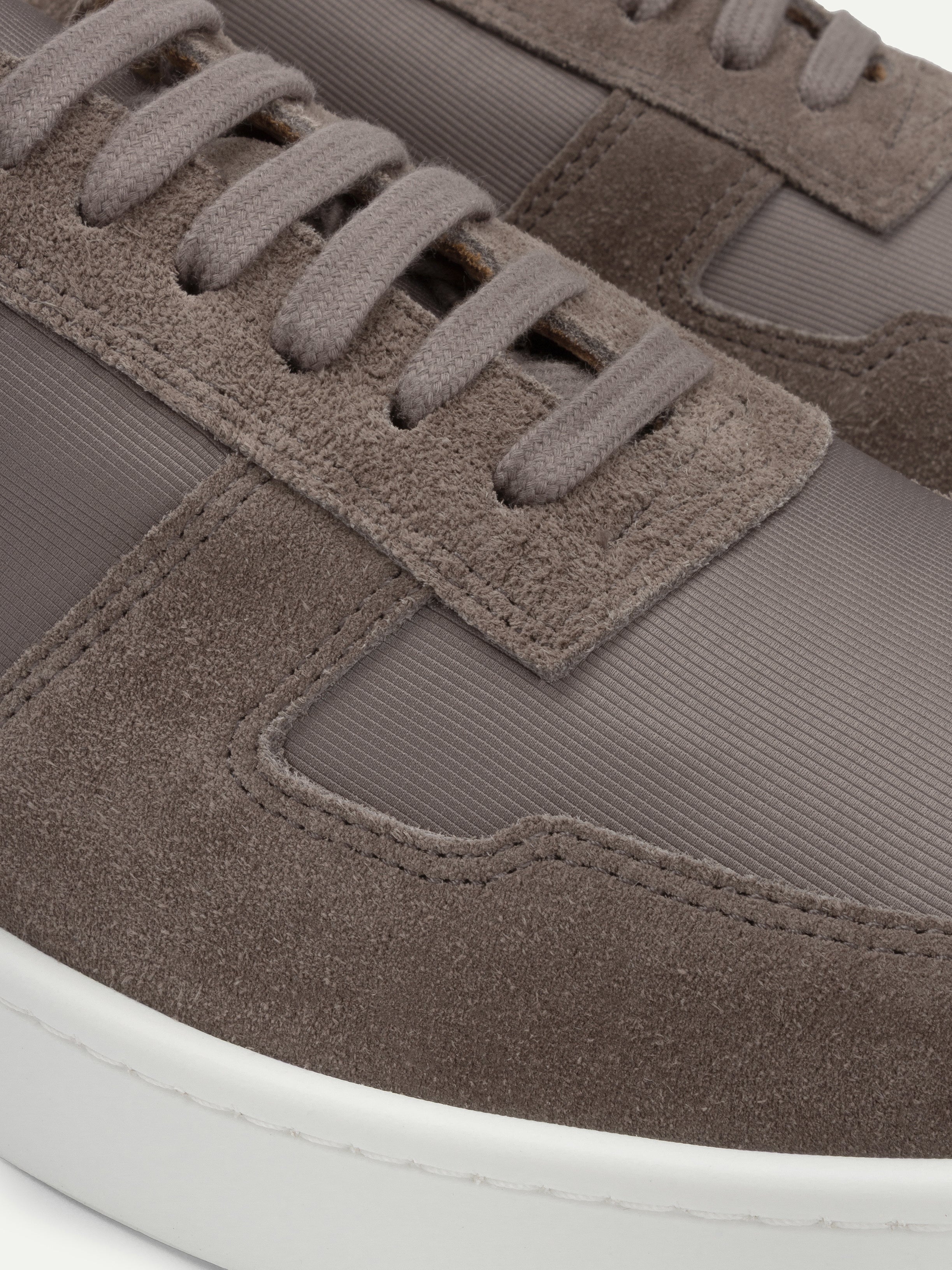 Zapatilla Baia Gris Ceniza