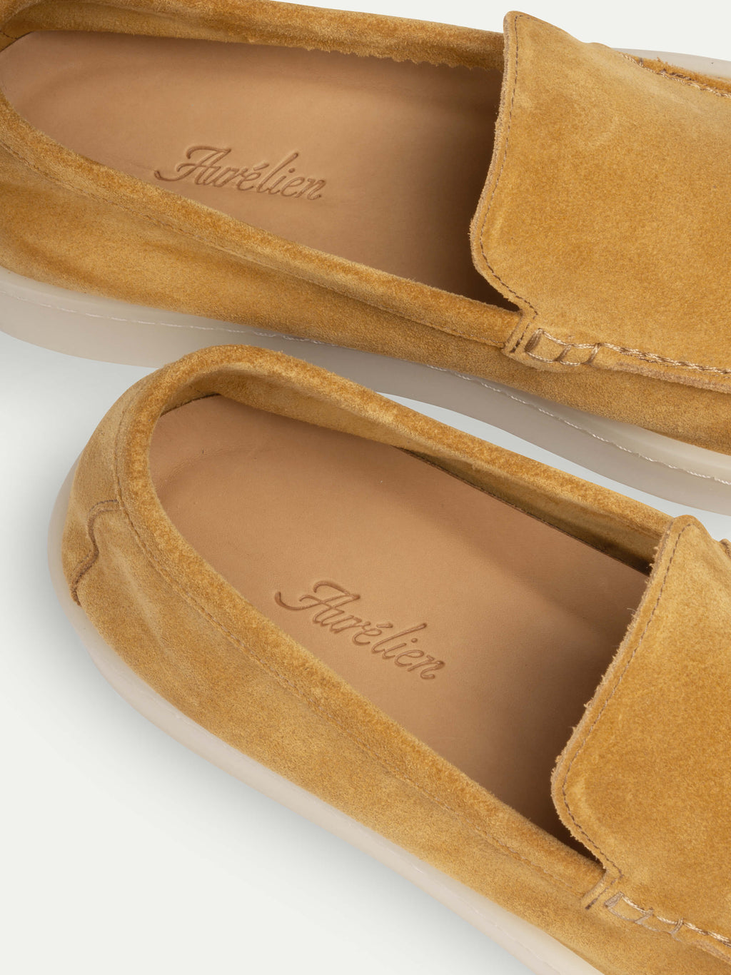 Slip-on Paseo Azafrán (Ante)