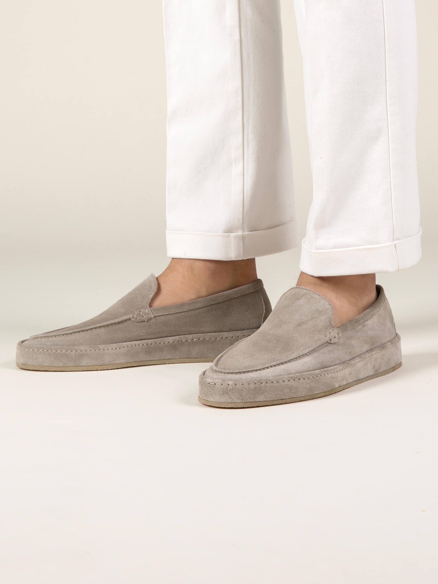 Mocasín Voyager Gris Claro (Ante)