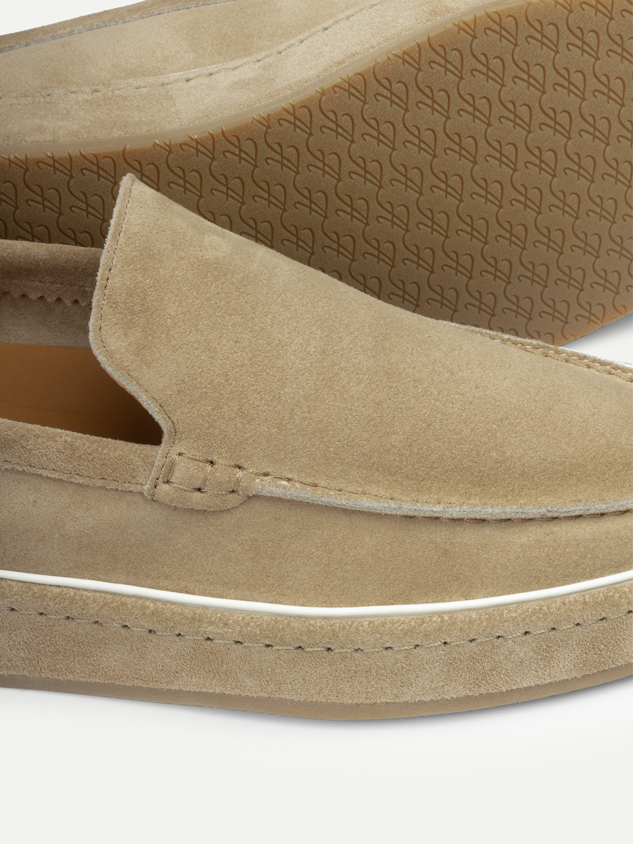 Mocasín Voyager Topo Oscuro (Ante)