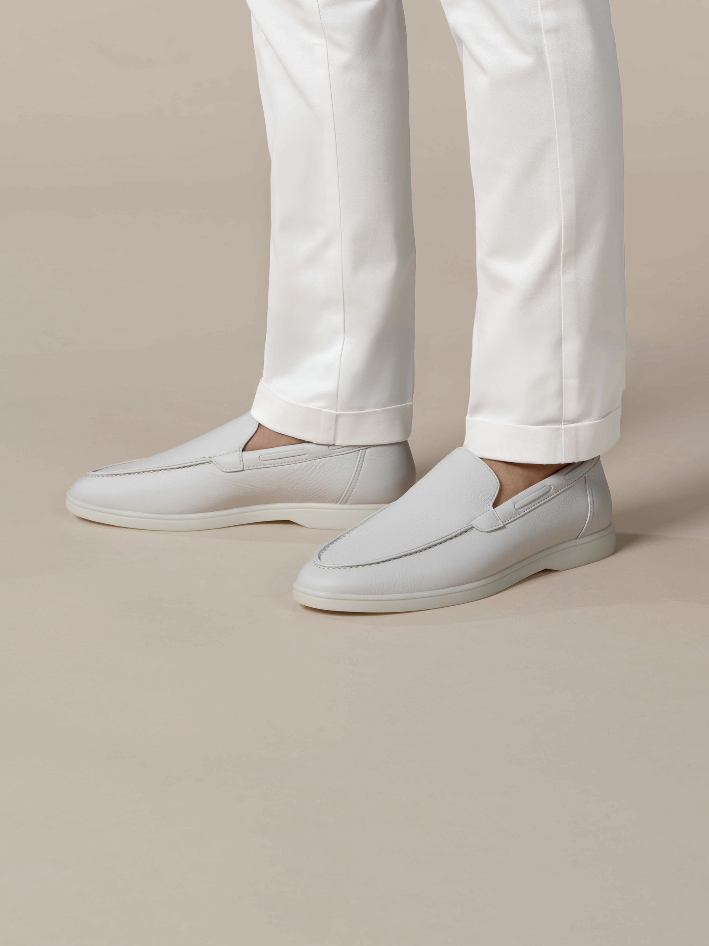 Mocasín Riviera Gris Clásico (Cuero)