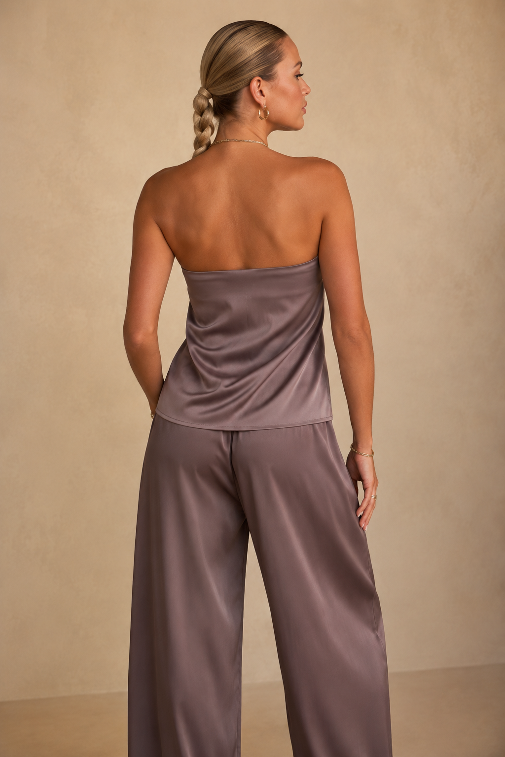 Conjunto Satina Marrón